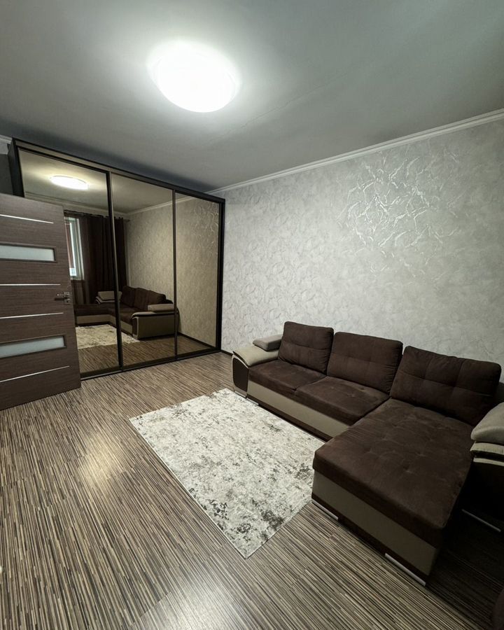 квартира г Калининград р-н Ленинградский ул Баженова 13 фото 4