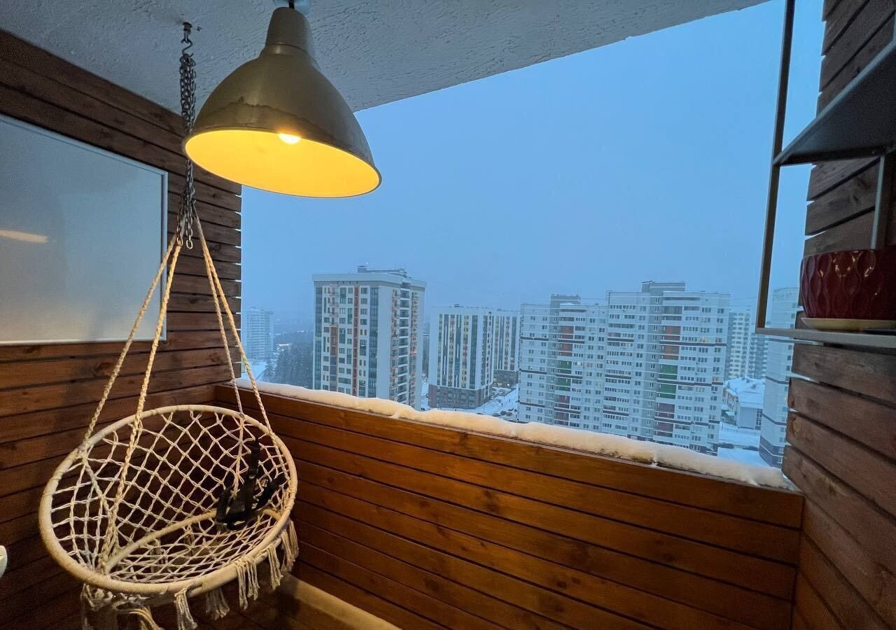 квартира г Ижевск р-н Устиновский ул Архитектора П.П.Берша 4 фото 1