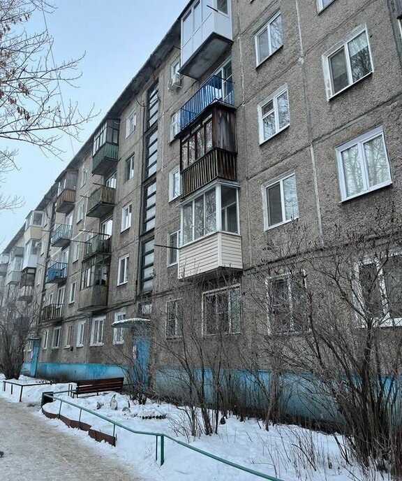 квартира г Омск ул Донецкая 1 фото 7