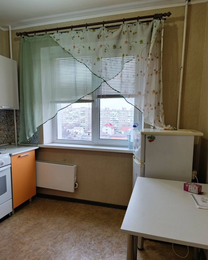 квартира г Саратов р-н Ленинский Солнечный ул. имени К. Г. Уфимцева, 3В фото 3