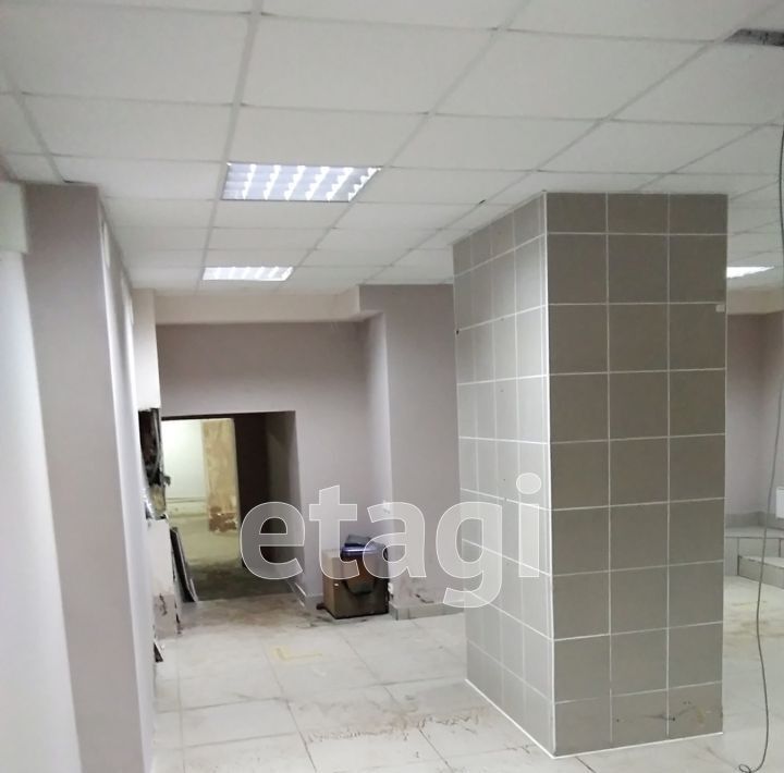 торговое помещение г Нижний Тагил р-н Дзержинский пр-кт Вагоностроителей 5 фото 4