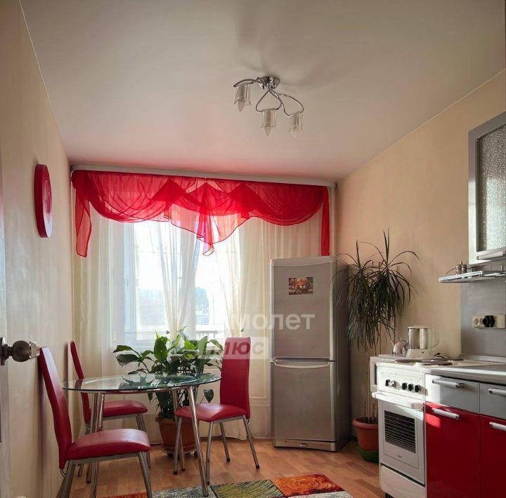 квартира г Иркутск р-н Свердловский ул Багратиона 27/1 фото 3
