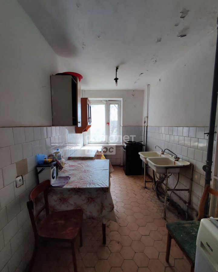 комната г Астрахань р-н Советский ул Николая Островского 134 фото 8