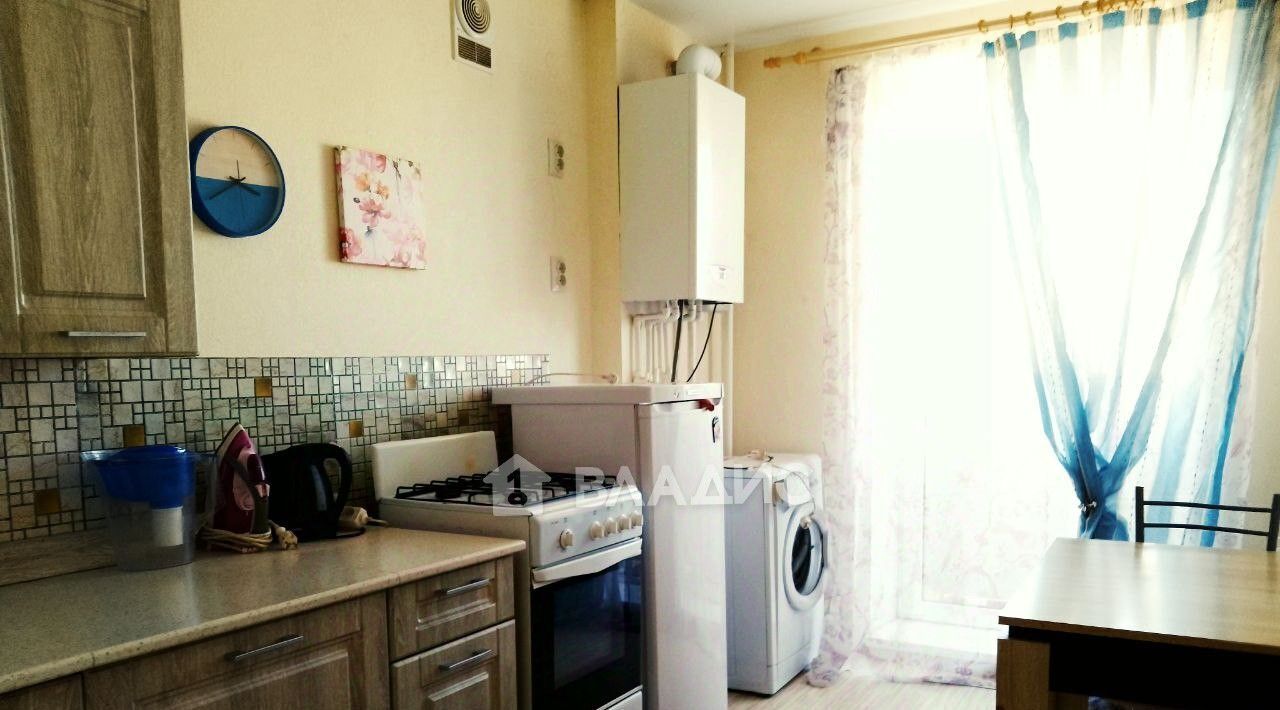 квартира г Волгоград р-н Советский ул. Добрушина, 4 фото 3