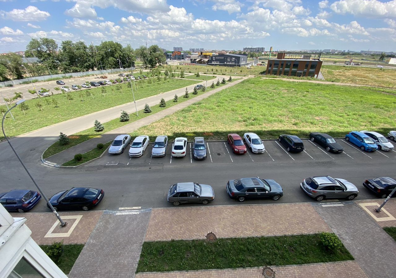 квартира г Краснодар р-н Прикубанский ул Западный Обход 65к/1 фото 1