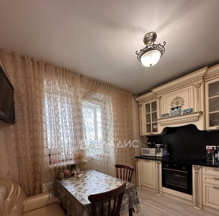 квартира г Волгоград р-н Красноармейский ул 50 лет Октября 20а фото 18