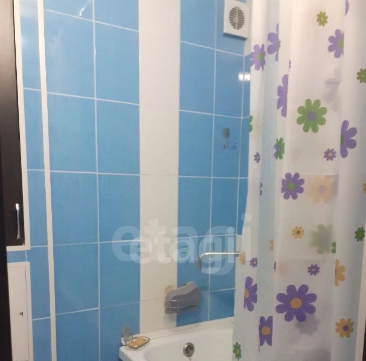квартира г Симферополь р-н Центральный ул Миллера Ж.А. фото 2