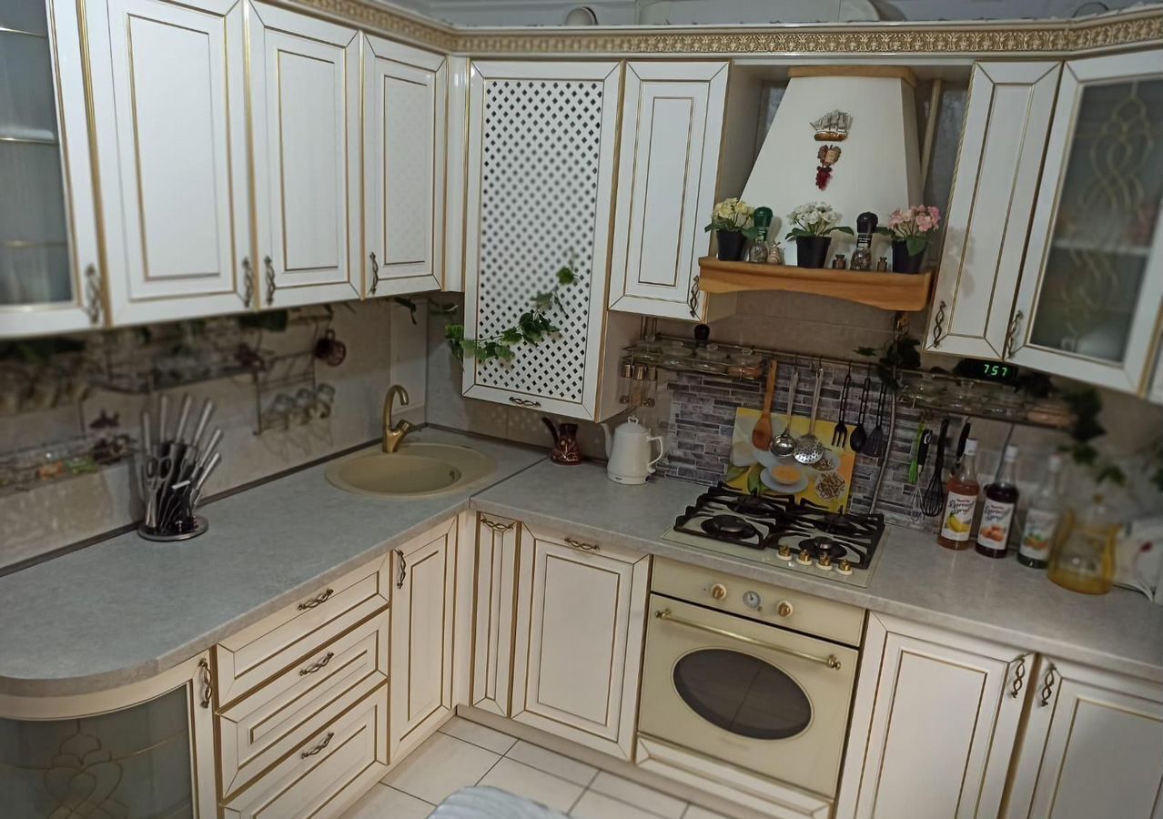 квартира г Ростов-на-Дону р-н Железнодорожный ул Свердловская 37 фото 1