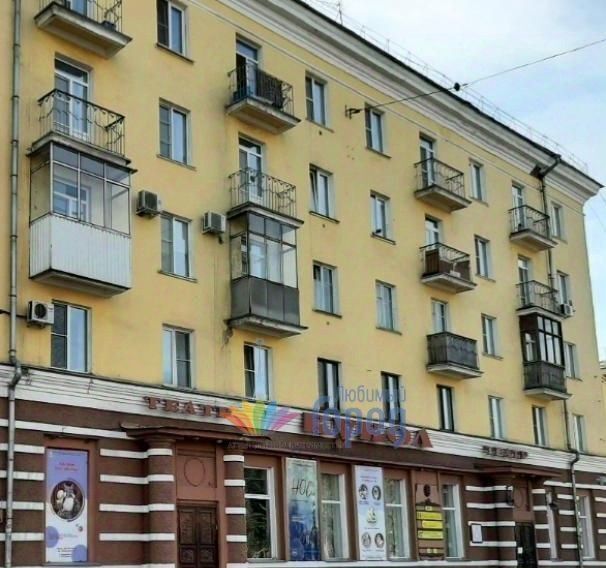 квартира г Новокузнецк р-н Центральный пр-кт Металлургов 31 фото 1