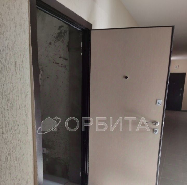 квартира г Тюмень р-н Центральный ул Ветеранов труда 9ак/3 фото 3