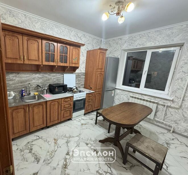 квартира г Курск р-н Центральный ул Карла Либкнехта 18 фото 3