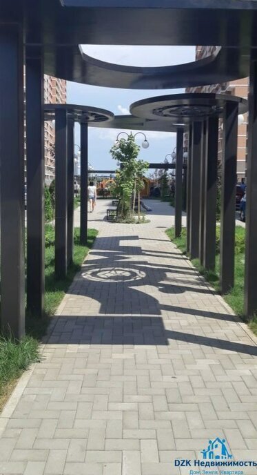 квартира г Краснодар р-н Прикубанский Славянский микрорайон ул Заполярная 35к/3 фото 5