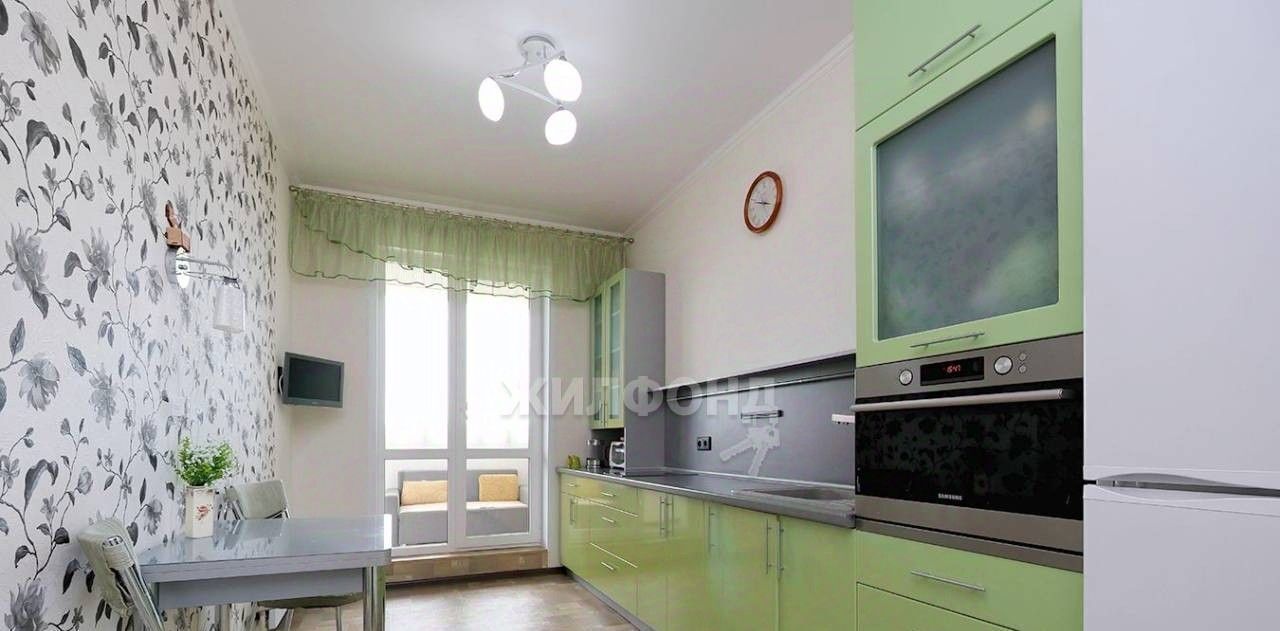 квартира г Новосибирск Заельцовская ул Кузьмы Минина 9/1 фото 2