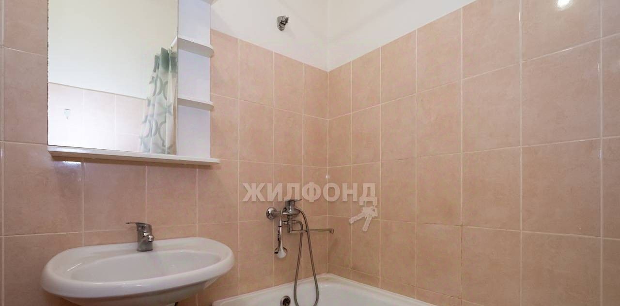квартира г Новосибирск Заельцовская ул Тюленина 19 фото 12