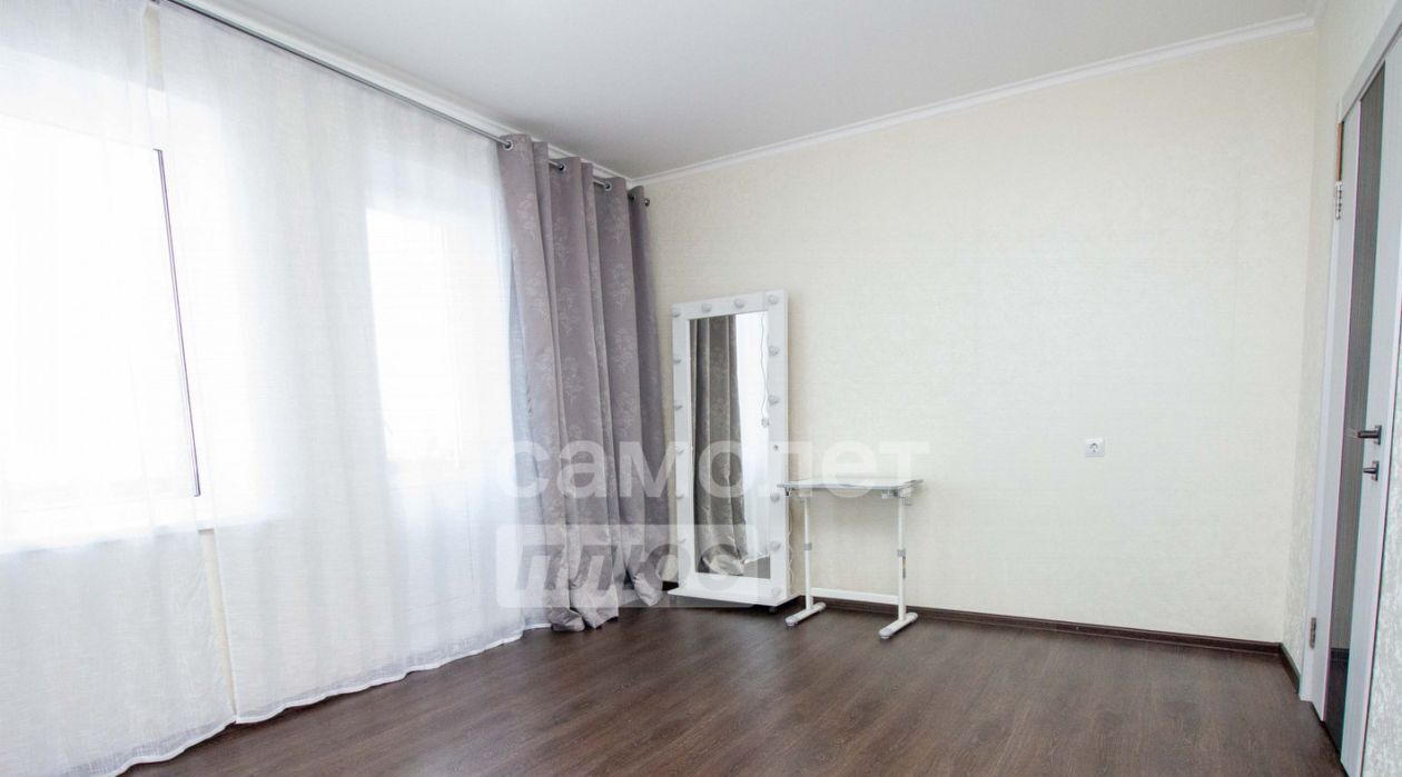 квартира г Ульяновск р-н Заволжский ул Одесская 1к/1 фото 5