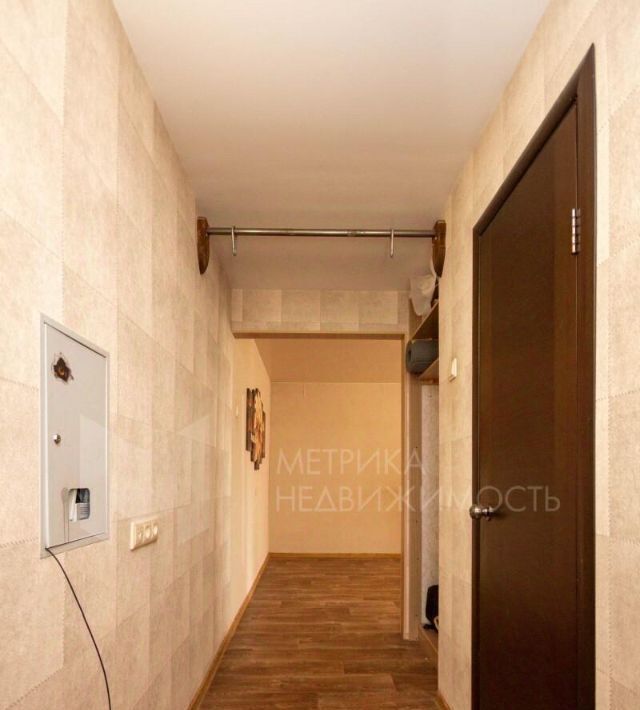 квартира г Тюмень р-н Калининский ул Барнаульская 34 фото 18