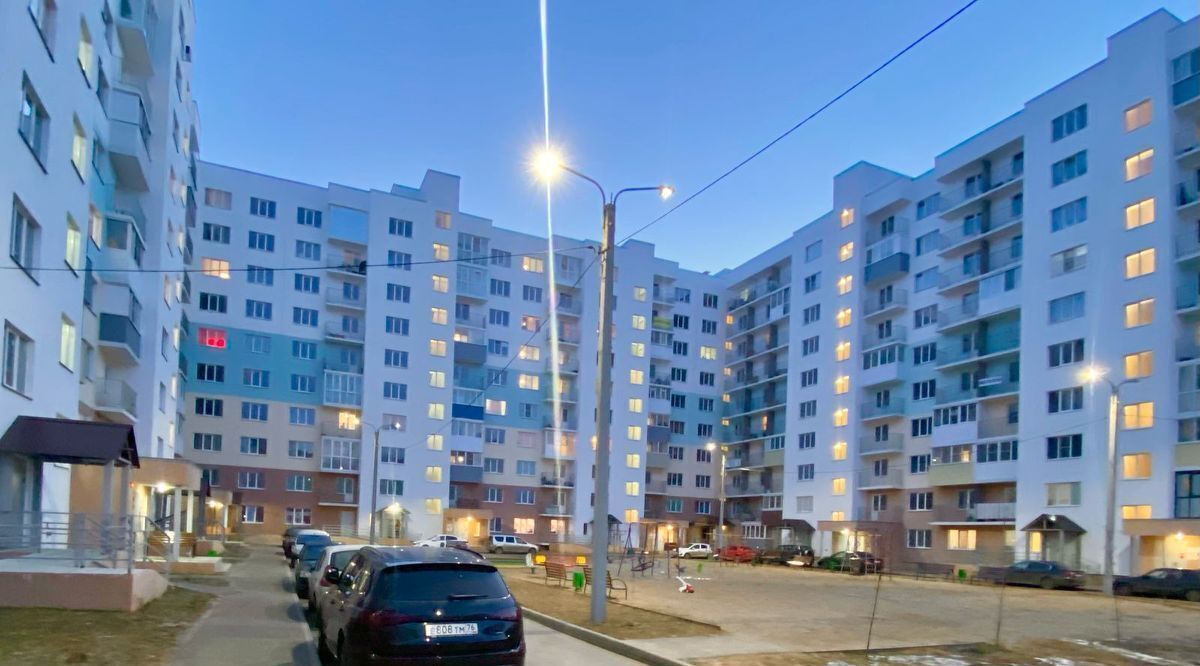 квартира г Ярославль р-н Дзержинский ул Брагинская 18к/4 фото 8