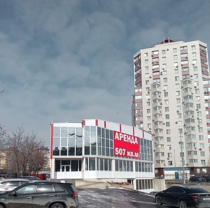 офис г Волгоград р-н Дзержинский ул 8-й Воздушной Армии 6а фото 4