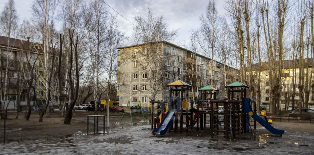квартира г Тюмень р-н Ленинский ул Воровского 29 фото 27