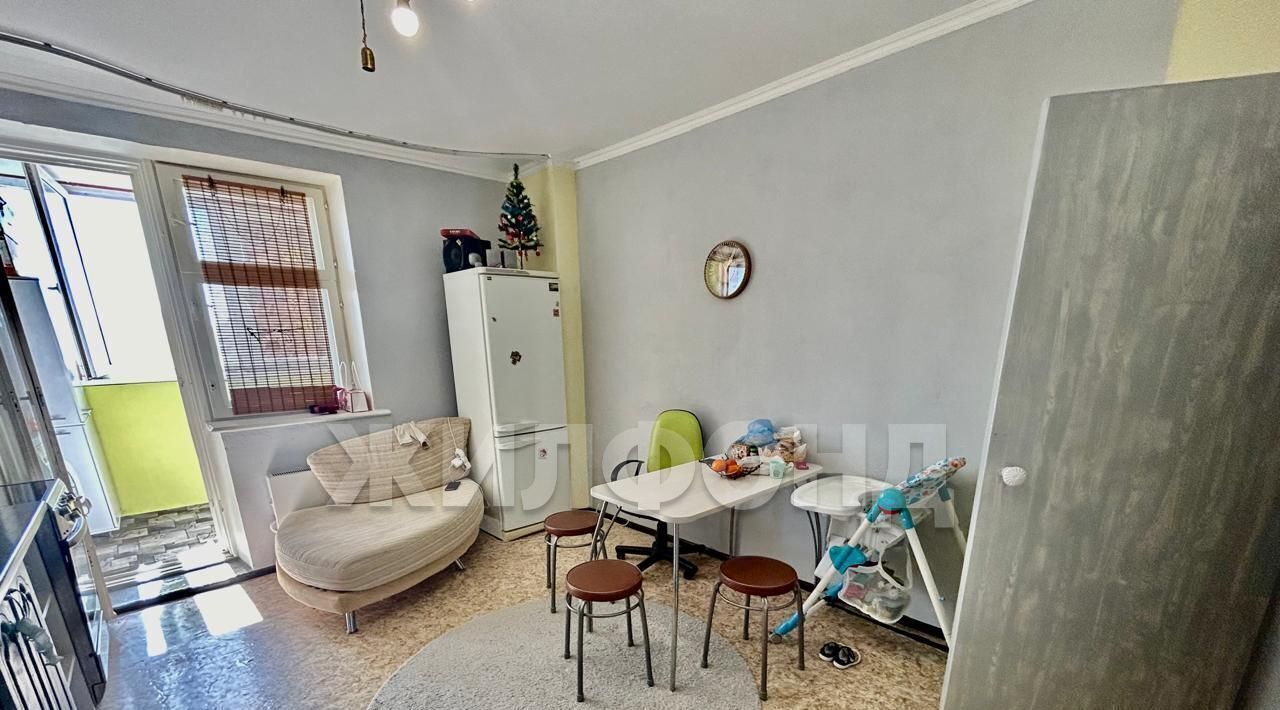 квартира г Тольятти р-н Автозаводский ш Южное 23 фото 12