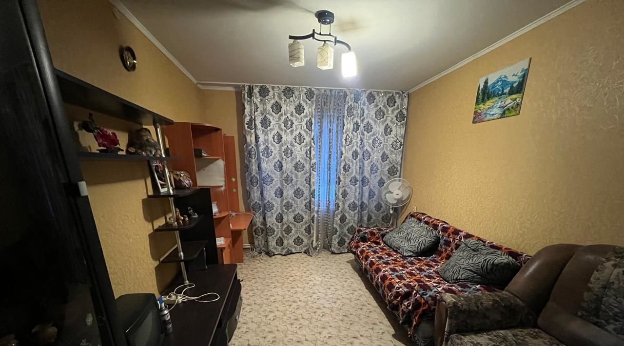 квартира г Набережные Челны р-н Автозаводский ул 40 лет Победы 69 фото 9