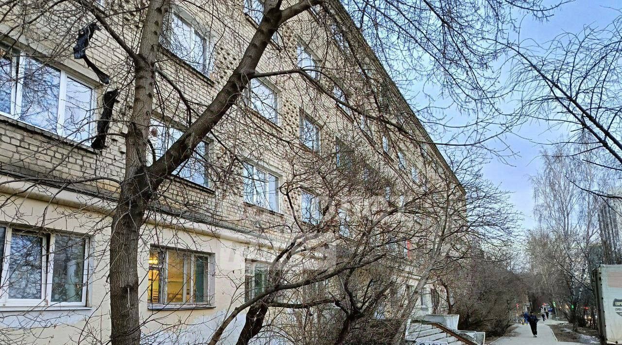 комната г Екатеринбург Машиностроителей ул Данилы Зверева 24 фото 16