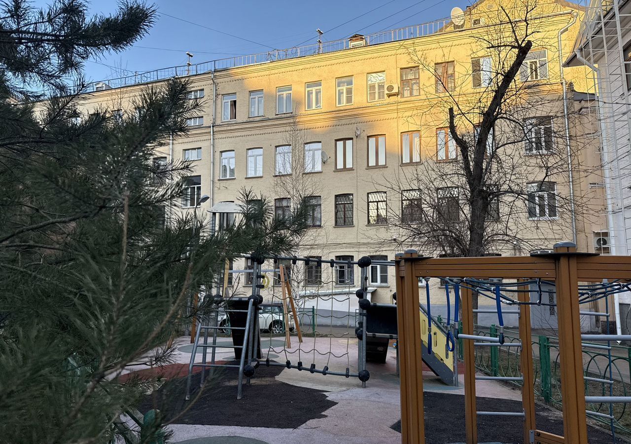 квартира г Москва метро Красные Ворота Бауманка ул Покровка 43а фото 1