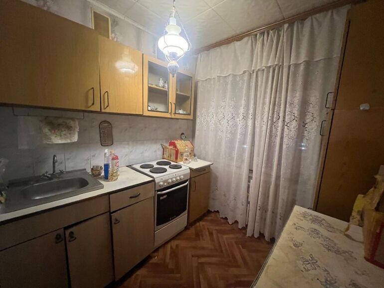 квартира г Старый Оскол микрорайон Жукова д. 2 фото 1