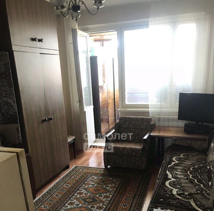 квартира г Тольятти р-н Автозаводский ул Юбилейная 13 фото 3