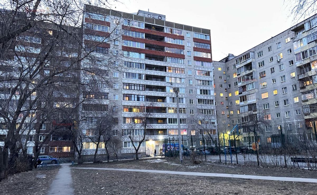квартира г Екатеринбург р-н Октябрьский Геологическая ул Большакова 22к/5 фото 1