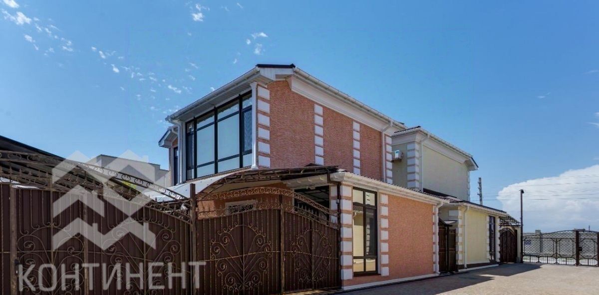 дом г Евпатория пгт Заозерное ул Аллея Дружбы 12ак/1 фото 1