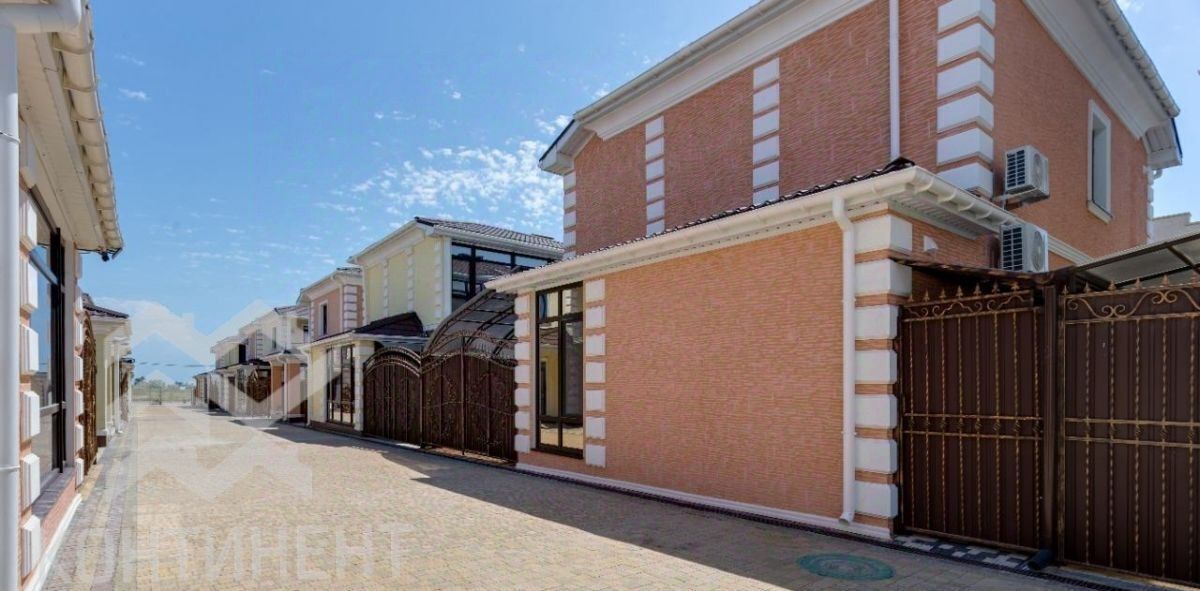 дом г Евпатория пгт Заозерное ул Аллея Дружбы 12ак/1 фото 4
