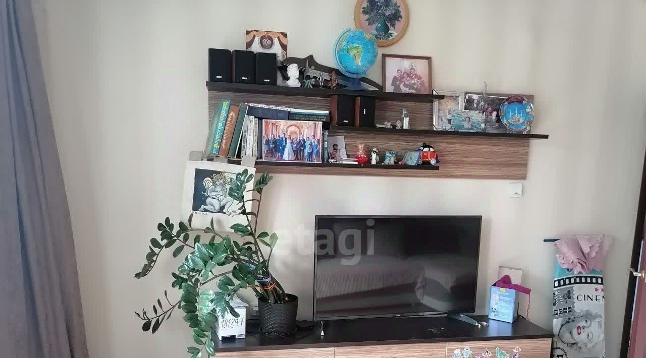 квартира г Сургут ул Игоря Киртбая 13/1 5-5А фото 4
