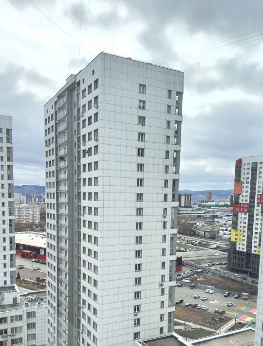квартира г Красноярск р-н Советский ул 9 Мая 83 фото 20