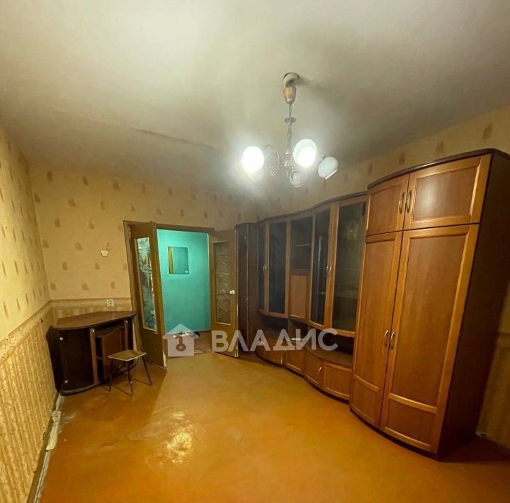 квартира г Волгоград р-н Тракторозаводский ул им. Менжинского 26 фото 6