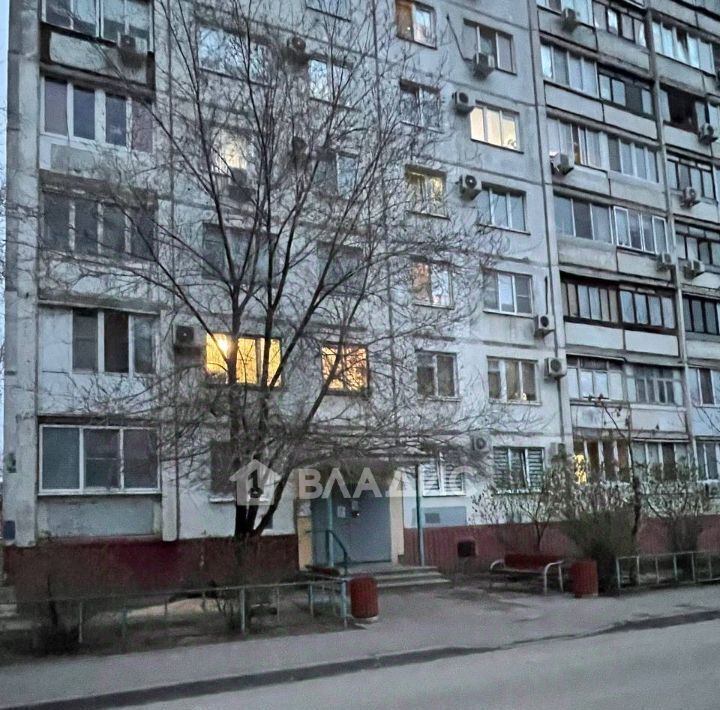 квартира г Волгоград р-н Тракторозаводский ул им. Менжинского 26 фото 19