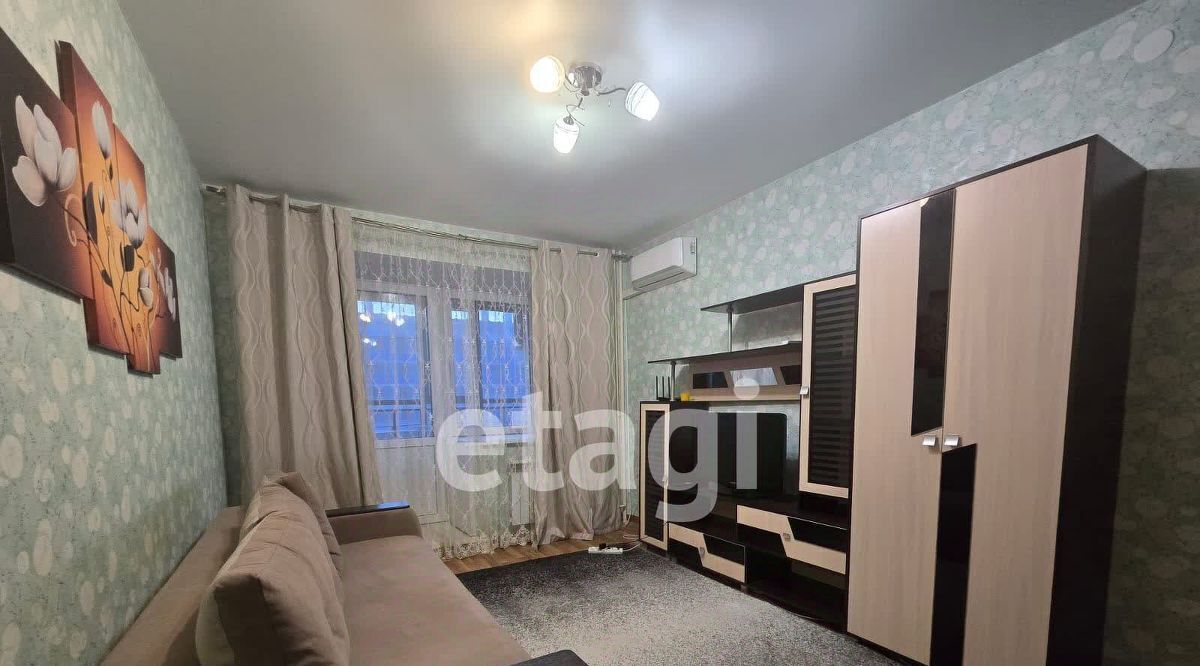 квартира г Красноярск р-н Свердловский ул Карамзина 22 фото 1