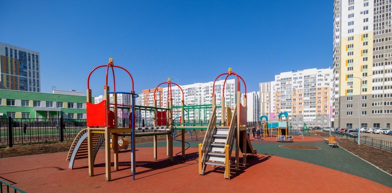 квартира г Оренбург р-н Ленинский ул Братьев Хусаиновых 6 фото 21