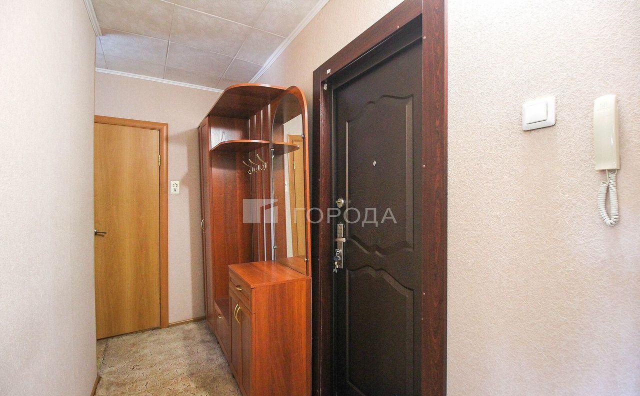 квартира г Барнаул р-н Октябрьский ул 40 лет Октября 2/18 фото 15