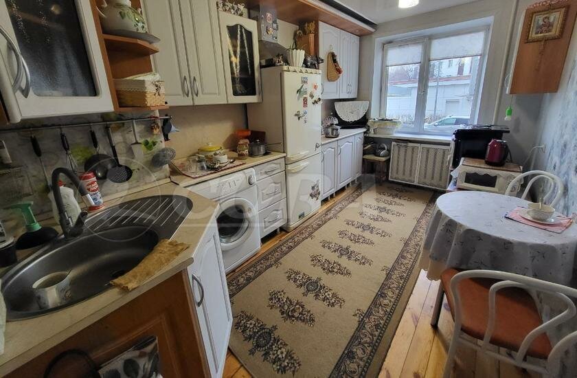 квартира г Тюмень ул Елизарова 49 фото 2