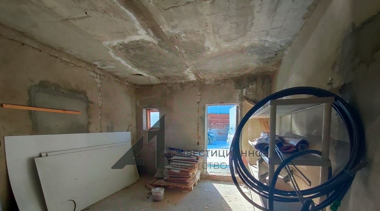 свободного назначения г Тюмень р-н Калининский ул Бабарынка 1к/11 фото 2