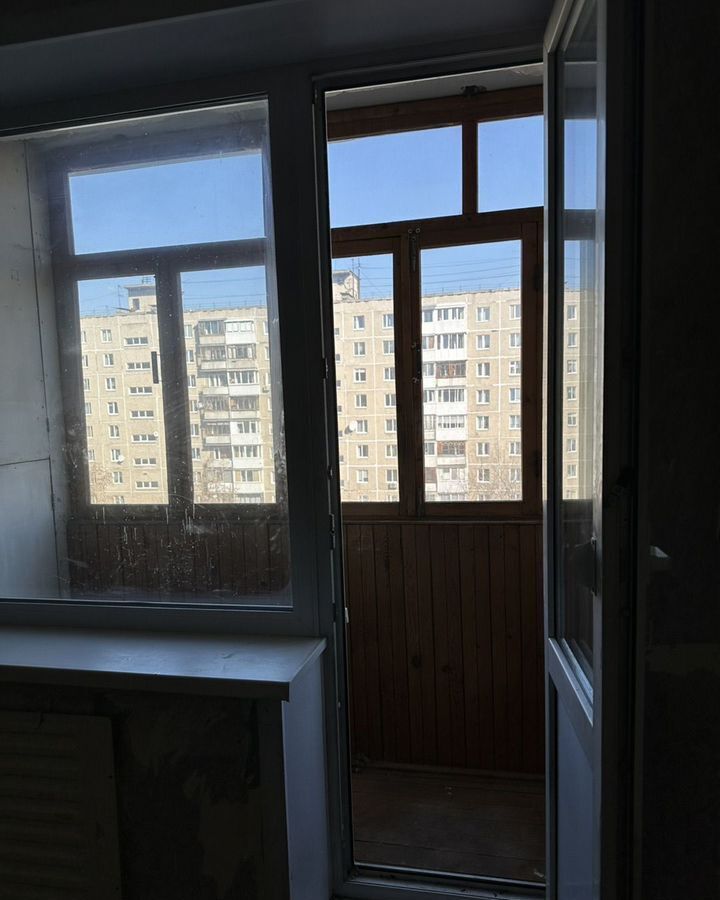квартира г Пермь р-н Дзержинский ул Желябова 11 фото 2