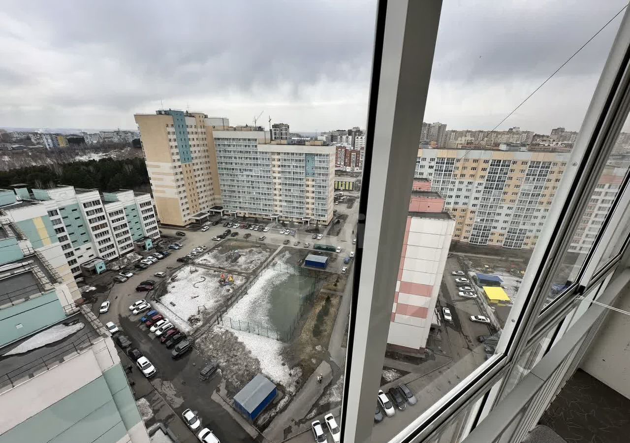 квартира г Кемерово р-н Рудничный ул Серебряный бор 14 Кемеровская обл. — Кузбасс фото 13