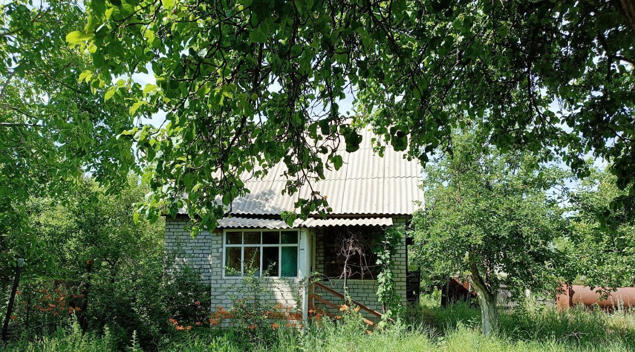 дом г Саратов р-н Волжский ул Цветущих садов 124 фото 15