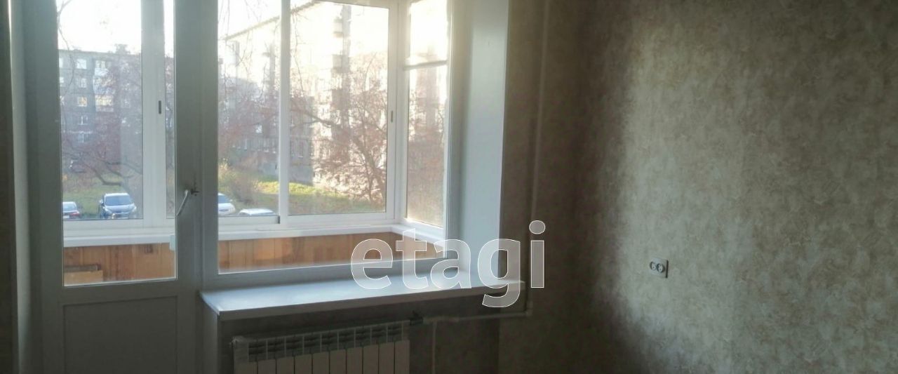 комната г Нижний Тагил р-н Тагилстроевский ул Металлургов 46 фото 4