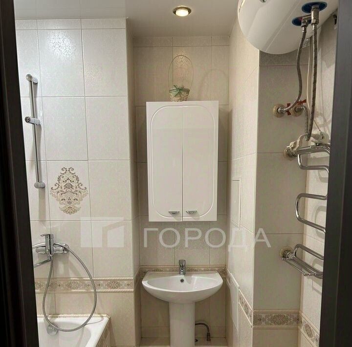 квартира г Новосибирск р-н Дзержинский Золотая Нива ул Адриена Лежена 9/2 фото 9