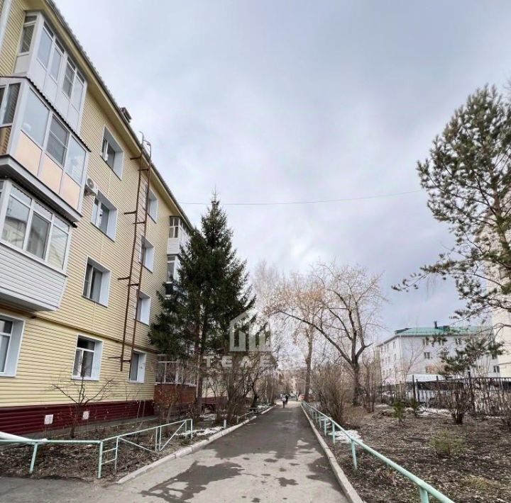 квартира г Омск р-н Советский Городок Нефтяников ул Андрианова 10/1 фото 14