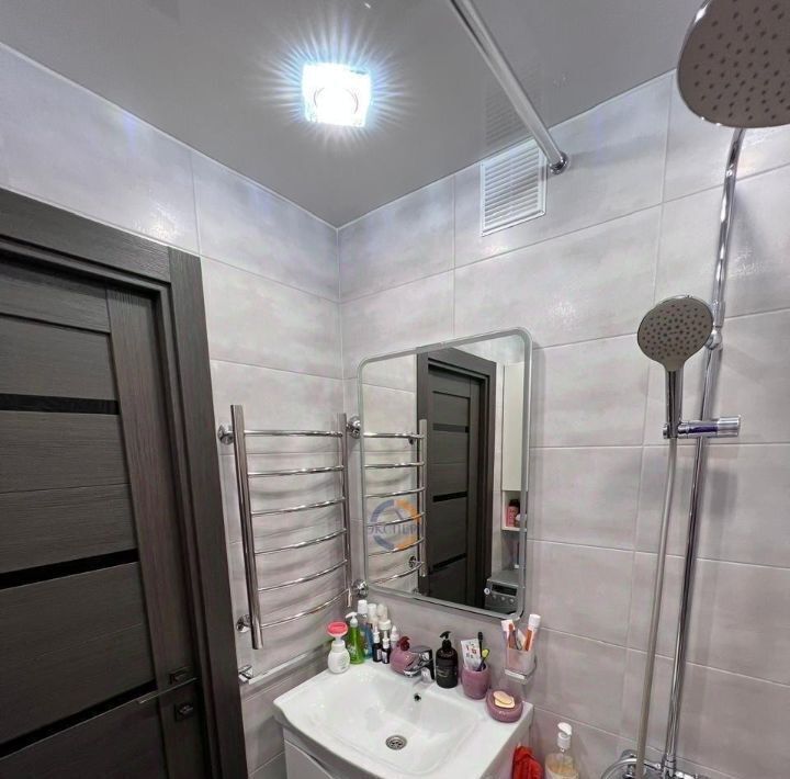 квартира г Великий Новгород пр-кт Александра Корсунова 40а фото 7