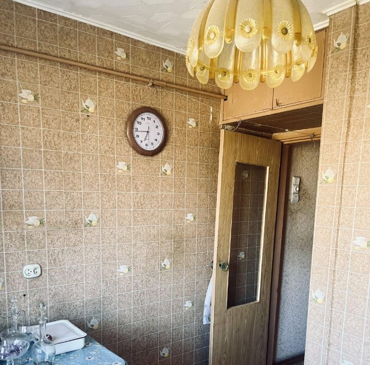 квартира г Череповец р-н Северный ул Ветеранов 8 фото 2