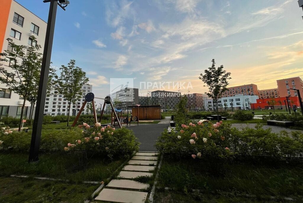 квартира г Красногорск п Ильинское-Усово ул Заповедная 2 Павшино фото 4